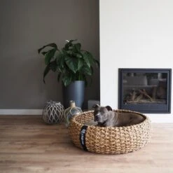 District 70 COCOON - Luxe Hondenmand Van Duurzaam Hoogwaardig Riet Met Zacht Kussen - Maten S/M/L - Large -Huisdierbenodigdheden 1200x1200 431